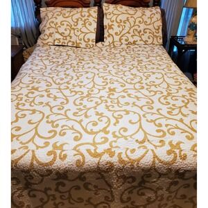 Classic Scroll Queen Reversible Geo Print Quilt Top Bedspread 2 Standard Shams
